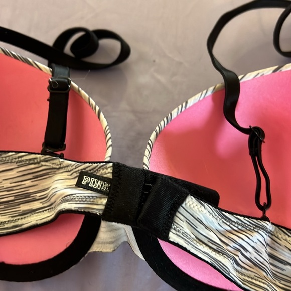 Excellent condition!  Victoria Secret Pink push up bra - Picture 2 of 2
